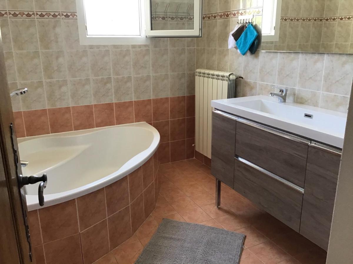 Gite Les Oliviers 10 Pers Piscine Au Calme 4 Etoiles Saint-Laurent-la-Vernède 외부 사진